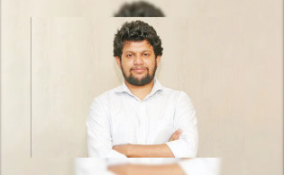 দুঃখ প্রকাশ করলেন মাহফুজ আলম