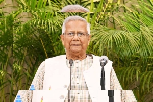 প্রধান উপদেষ্টার সঙ্গে ২০ রাজনীতিবিদের সাক্ষাৎ