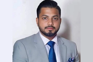 শপথ নিতে হাইকোর্টে ইশরাকের রিট