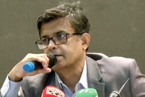 ‘প্রজাতন্ত্রের কর্মীরা দেশের নিয়ম মেনে চলতে বাধ্য’