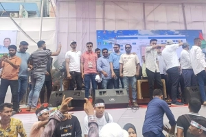 মিছিল নিয়ে নয়াপল্টনে বিএনপির নেতাকর্মীরা