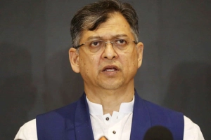 প্রধান উপদেষ্টার পদত্যাগ নিয়ে যা বললেন সালাহউদ্দিন আহমেদ
