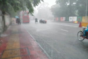 বৃষ্টি নিয়ে আবহাওয়া অফিসের দুঃসংবাদ