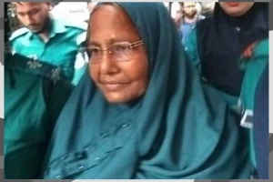 ৫০০ টাকা মুচলেকায় জামিন পেলেন অধ্যাপক আনোয়ারা বেগম