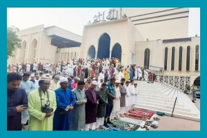 বায়তুল মোকাররমে ঈদুল আজহার ৫ জামাতের সময়সূচি ঘোষণা