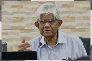 আমরা দায়িত্ব নিয়েছি, ক্ষমতা নেইনি: ড. সালেহউদ্দিন