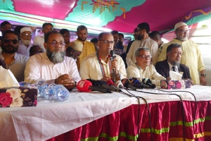নির্বাচিত সরকার রাষ্ট্রক্ষমতায় না এলে সংকট দূর হবে না: দুদু