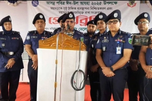যানজট রোধে মহাসড়কে ৪ হাজার পুলিশ মোতায়েন