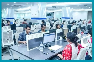 ঈদের ছুটি শেষে আজ খুলছে অফিস-আদালত