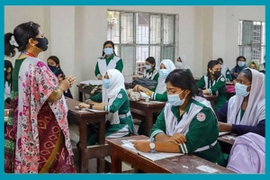 আসছে লক্ষাধিক শিক্ষক নিয়োগের বিজ্ঞপ্তি
