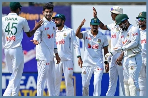 নাঈম জাদুতে লিড নিয়ে ব্যাটিংয়ে বাংলাদেশ