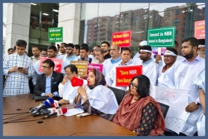 এনবিআরে ‘কমপ্লিট শাটডাউন’ ঘোষণা
