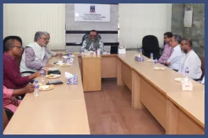 ঢাবি ক্যাম্পাসের সার্বিক নিরাপত্তা নিশ্চিত করতে সকলের সহযোগিতা চাই: ঢাবি ভিসি
