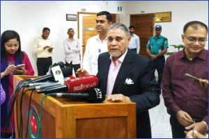 পূর্বের নির্বাচন বৈধ বলা পর্যবেক্ষকদের আর সুযোগ নয় : সিইসি