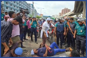 দাবি আদায় না হওয়া পর্যন্ত সড়ক ছাড়বো না
