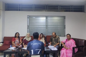 ধনাঢ্য ব্যক্তিদের ঢাবির অসচ্ছল শিক্ষার্থীদের পাশে দাঁড়ানোর আহ্বান