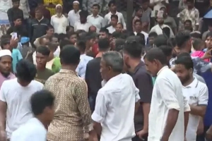 কক্সবাজার সমাবেশে এনসিপি নেতার বক্তব্য ঘিরে বিএনপিতে তোলপাড়, বিক্ষোভ