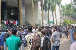 ডুয়েটের ৫ শিক্ষার্থীকে হল থেকে বহিষ্কার