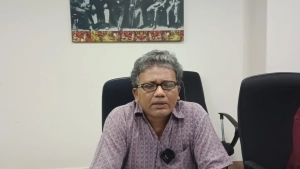 শিক্ষার্থীদের স্বপ্ন পূরণে বৃত্তি কার্যক্রমে সহযোগিতার হাত বাড়ান: ডুয়া দপ্তর সচিব
