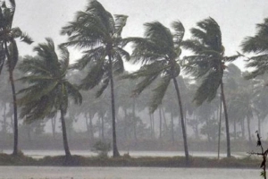 দেশের সাত অঞ্চলে ৬০ কি.মি. বেগে ঝড়ের সতর্কতা