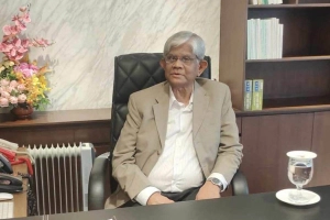 প্রতীকী মূল্যে আর সরকারি জমি নয়: অর্থ উপদেষ্টা