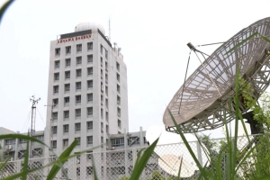 দুপুরের মধ্যে ১২ অঞ্চলে ঝড়বৃষ্টির আভাস
