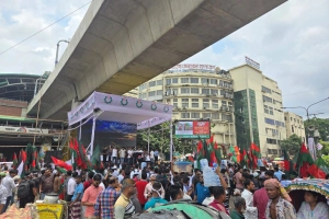 শাহবাগে জড়ো হচ্ছেন ছাত্রদলের নেতাকর্মীরা