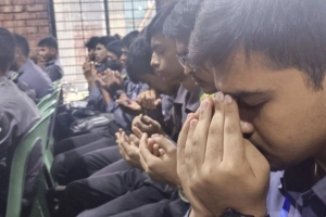 মাইলস্টোন ট্র্যাজেডি: নিহতদের স্মরণে অশ্রুসিক্ত দোয়া মাহফিল