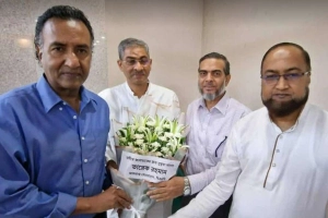 হাসপাতালে জামায়াত আমিরের খোঁজ নিলেন তারেক রহমান