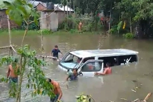 প্রবাসীকে আনতে গিয়ে প্রাণ গেল একই পরিবারের ৭ জনের