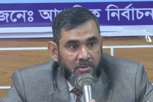 নির্বাচনে পক্ষপাতিত্বও সহ্য করবে না ইসি: কমিশনার সানাউল্লাহ