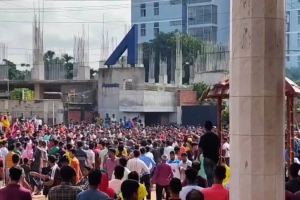 আশুলিয়ায় শ্রমিক বিক্ষোভে ১৫ কারখানায় ছুটি