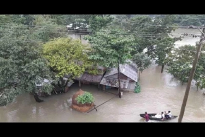 বন্যা আতঙ্ক: তিন দিনে প্লাবিত হতে পারে ১২ জেলা