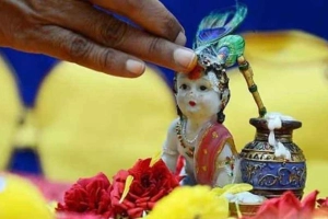 শুভ জন্মাষ্টমী : আনন্দ-উৎসবে সনাতন ধর্মাবলম্বীরা