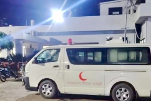 কক্সবাজারে অসুস্থ উপদেষ্টা ফারুকী, এয়ার অ্যাম্বুলেন্সে ঢাকায় স্থানান্তর