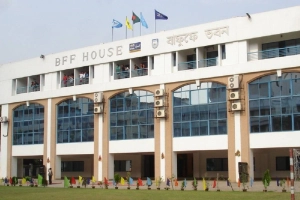 কিংসকে ফুটবলার ছাড়ার অনুরোধ বাফুফে’র