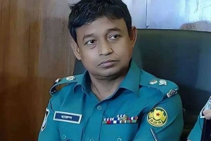 বরখাস্ত হলেন হারুনসহ ১৮ পুলিশ কর্মকর্তা