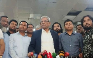 সংকট নিরসনে দ্রুত নির্বাচনই একমাত্র পথ: মির্জা ফখরুল