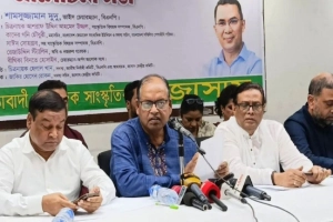 প্রধান উপদেষ্টার উচিত ছিল নজরুলের কবরে ফুল দেওয়া: শামসুজ্জামান দুদু