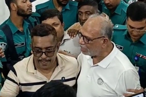 লতিফ সিদ্দিকীসহ ১৬ জনকে কারাগারে রাখার আবেদন পুলিশের
