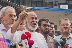 নুরের ওপর হামলার পুনরাবৃত্তি চাই না: মঈন খান