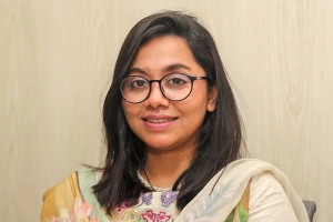 প্রধান উপদেষ্টাকে নিয়ে তীব্র সমালোচনা এনসিপি নেত্রীর