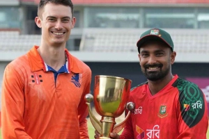 টস জিতে ফিল্ডিংয়ে বাংলাদেশ