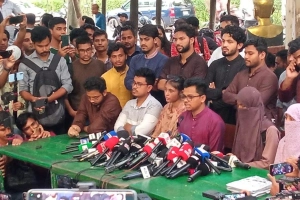 'সিন্ডিকেটেড প্রোপাগাণ্ডা' চালানোর অভিযোগ ভিপি প্রার্থী সাদিকের
