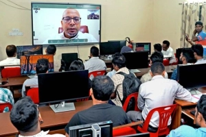 ১ লাখ শিক্ষার্থীকে ডিজিটাল প্রশিক্ষণ দেওয়া হবে: আহমদ তৈয়্যব