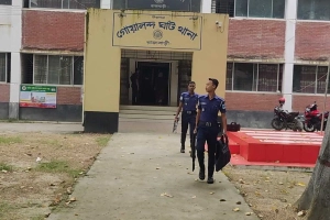 নুরাল পাগলার দরবারে ভাঙচুরের ঘটনায় গ্রেপ্তার ৫ 