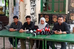ইউনূস সরকারকে ব্যর্থ উল্লেখ করে জাস্টিস ফর জুলাইয়ের ৩ দাবি