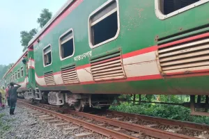 উত্তরবঙ্গের সাথে রেল যোগাযোগ স্বাভাবিক