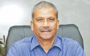ডাকসু নির্বাচন সফল আয়োজনের কামনা আইন উপদেষ্টার