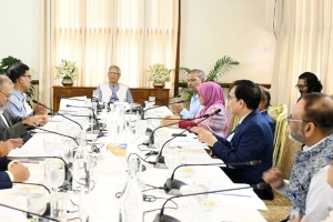 সরকারি কর্মকর্তাদের উচ্চশিক্ষা নিয়ে সরকারের নতুন সিদ্ধান্ত